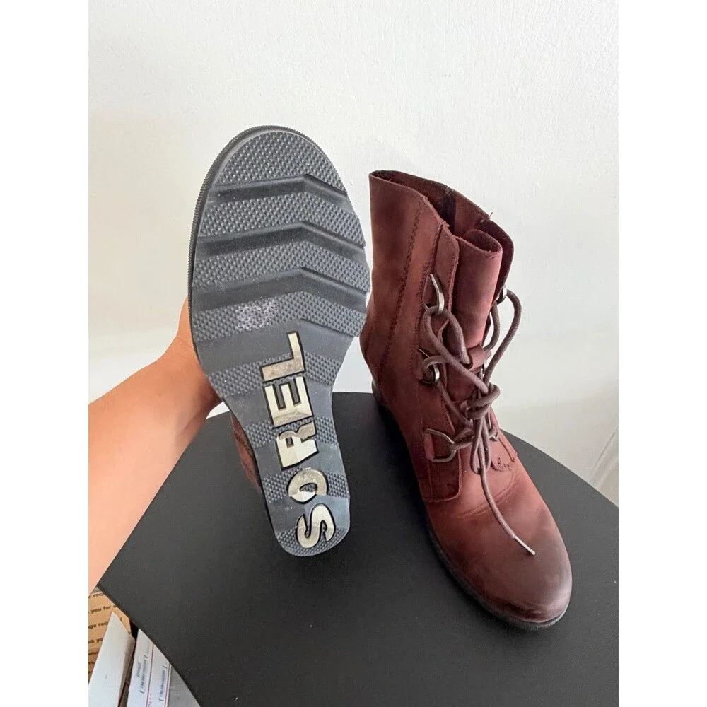 Sorel Joan of Arctic Wedge II Boots Women’s 9.5 Brown Leather NL3018-010 Lace Up